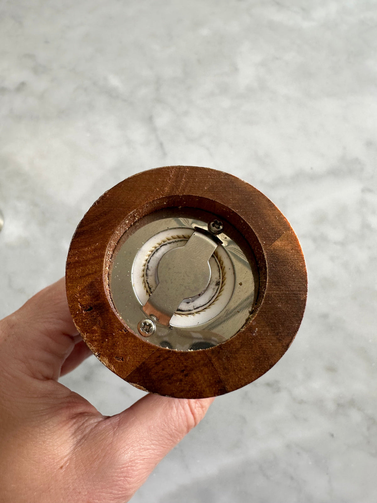 Portofino Acacia Salt and Pepper Grinders – Modern Wooden Kitchen Set-4