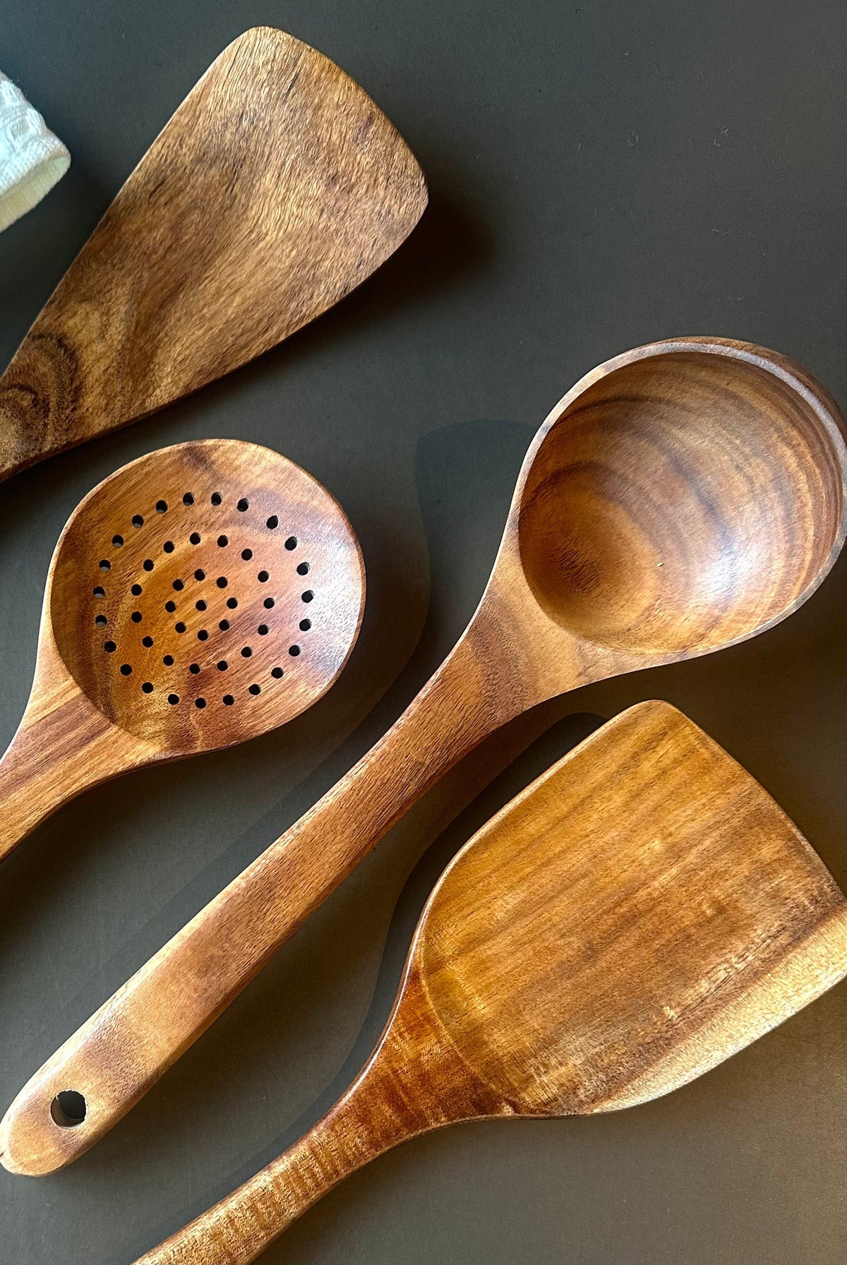 Nosara Teak Wood Kitchen Utensil Set – Natural Wooden Cooking Tools-1